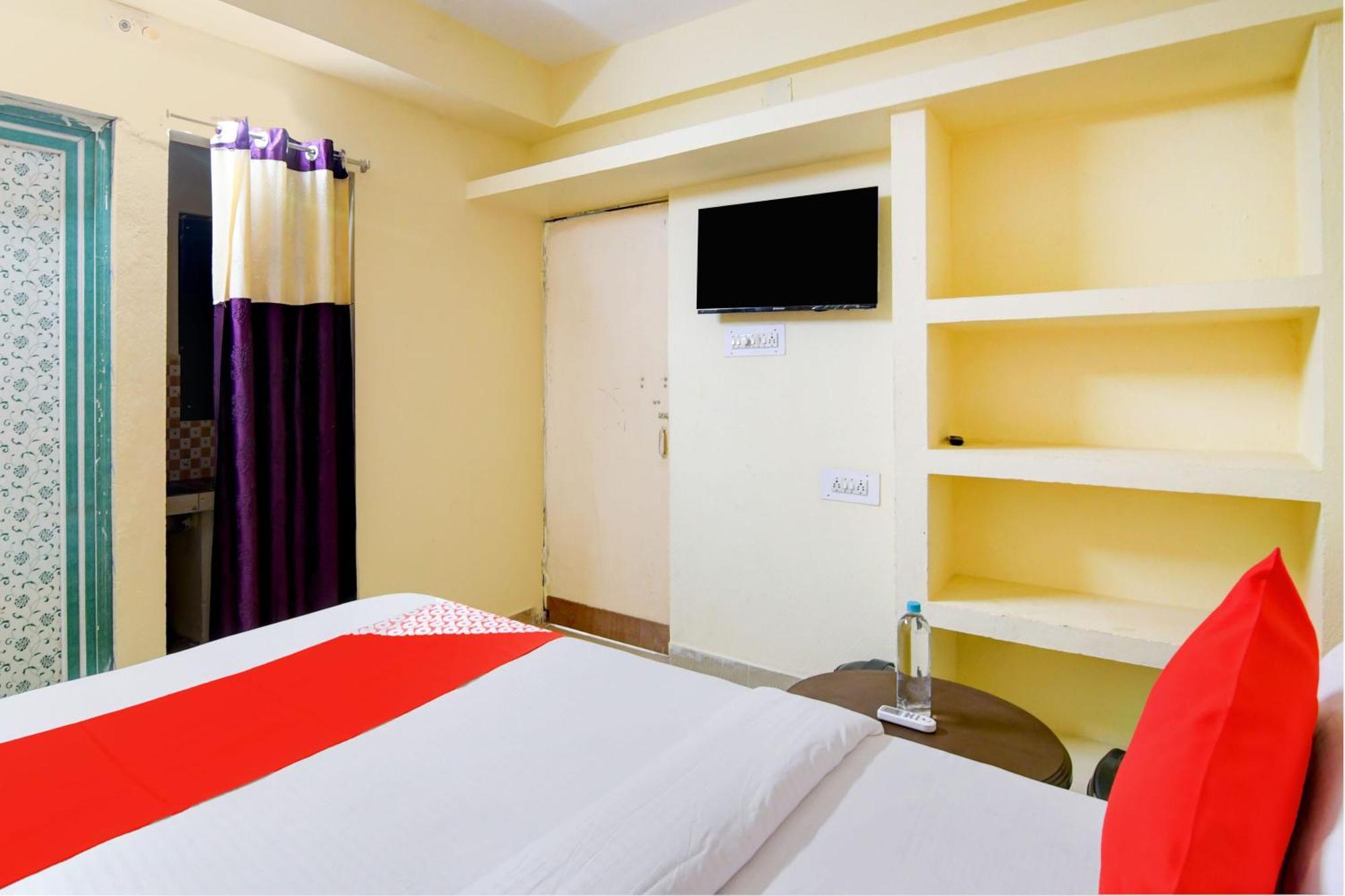 Hotel O Welcome Stay Guest House Bhubaneswar Exteriör bild